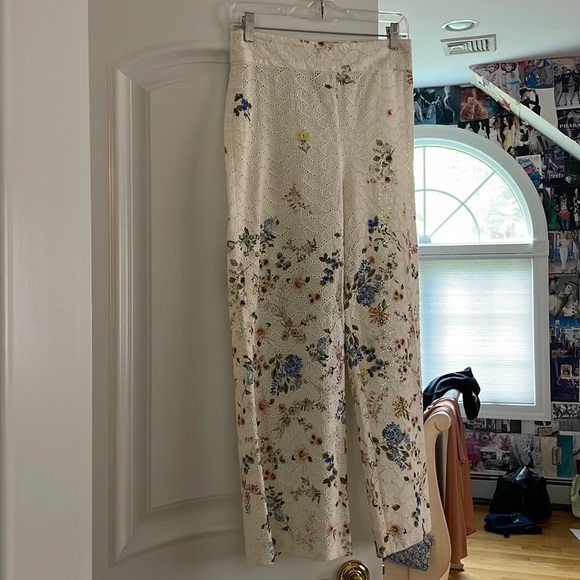 Zara Pants - Zara floral pants size small